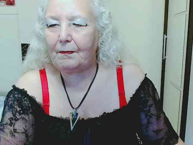 GrannyWants webcam