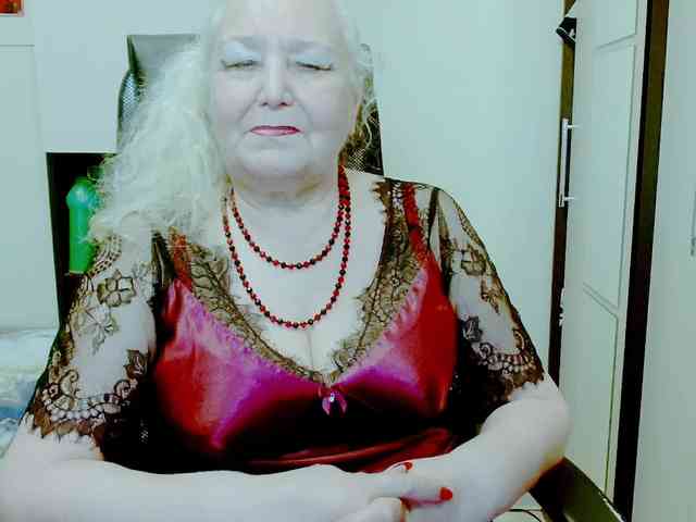 GrannyWants webcam