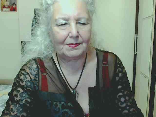 Model: GrannyWants