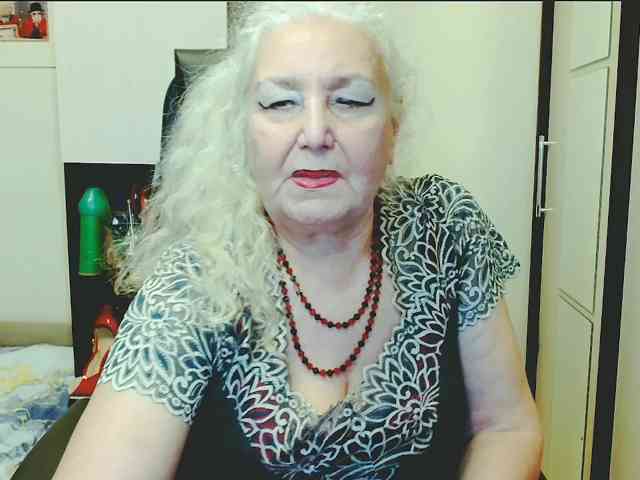 GrannyWants