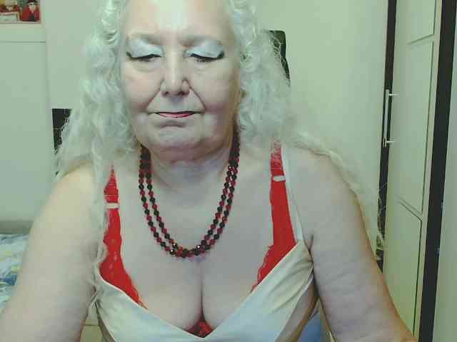 GrannyWants webcam