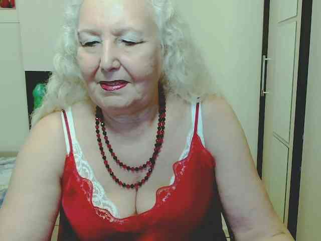 GrannyWants webcam