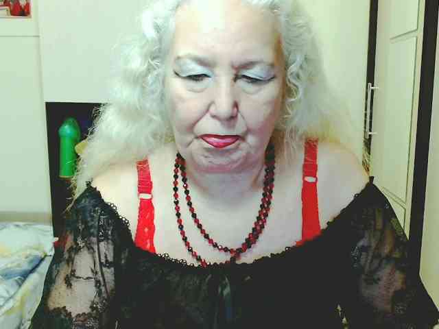 Model: GrannyWants