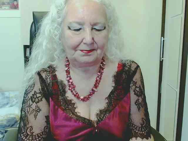 GrannyWants webcam