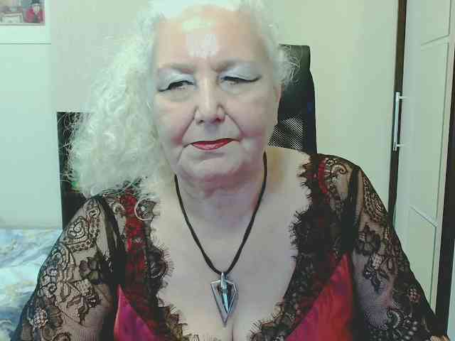 GrannyWants webcam