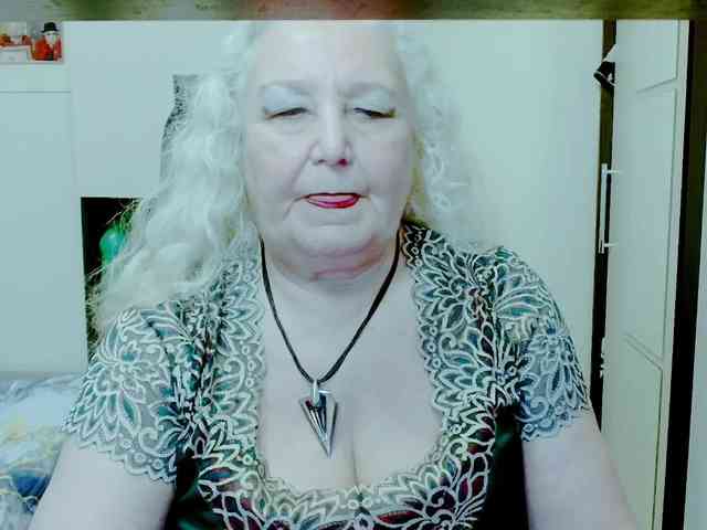 GrannyWants webcam
