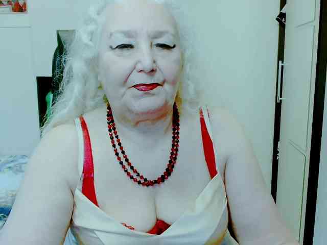 GrannyWants webcam