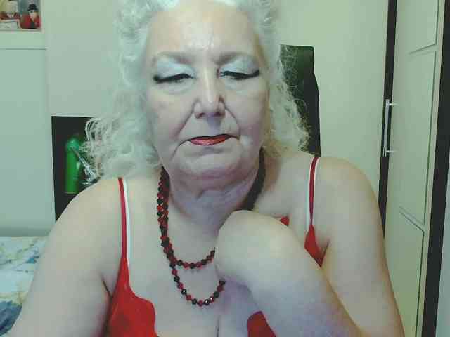 Model: GrannyWants