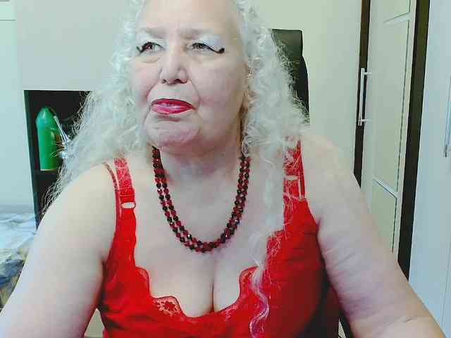 GrannyWants webcam