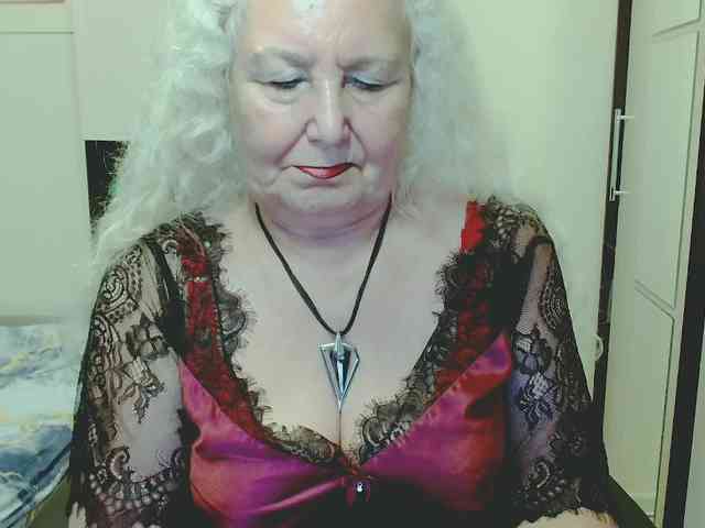 GrannyWants webcam