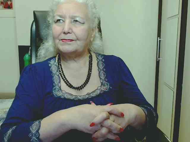 Model: GrannyWants