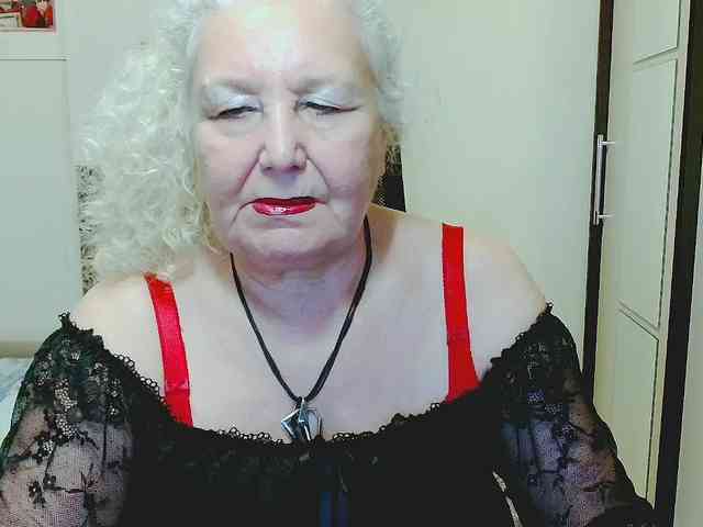 GrannyWants webcam