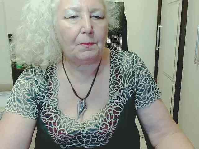 GrannyWants webcam