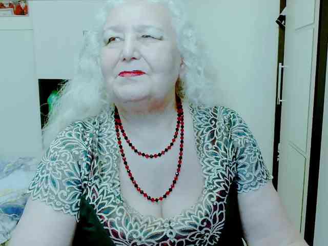 GrannyWants webcam