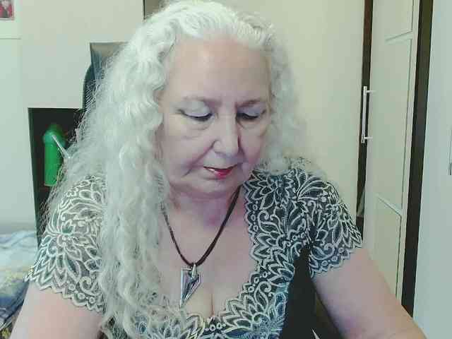 GrannyWants webcam