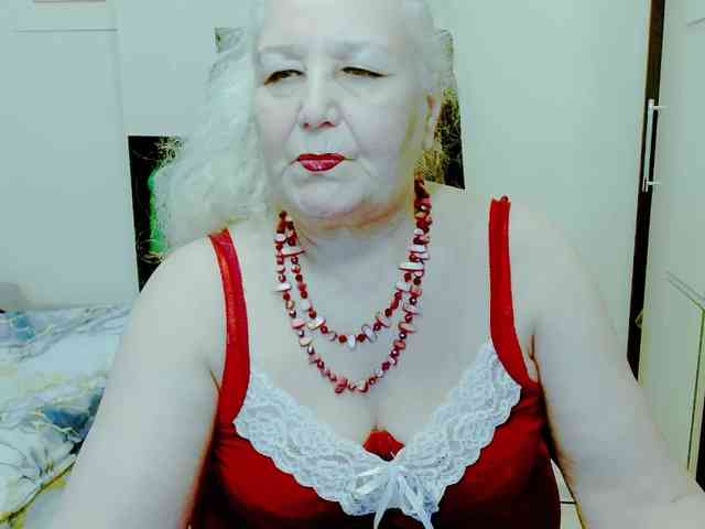 Model: GrannyWants