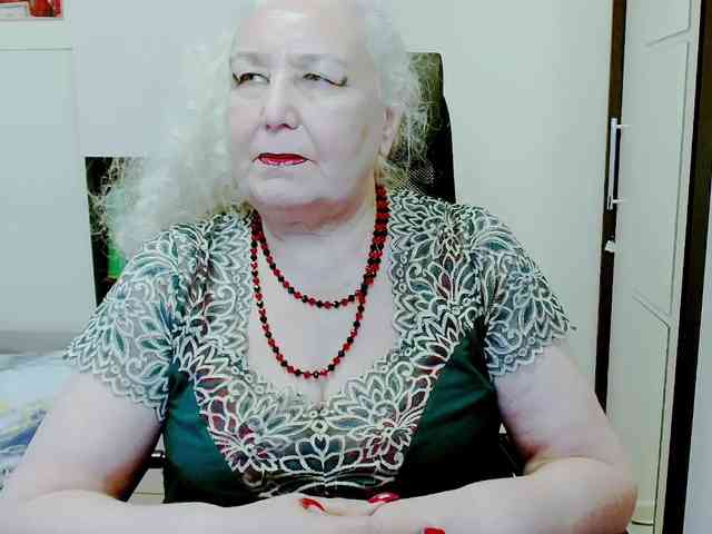 Model: GrannyWants