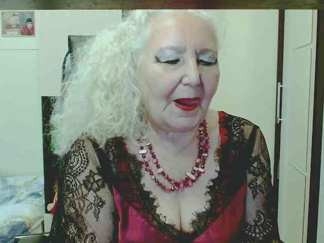 GrannyWants webcam