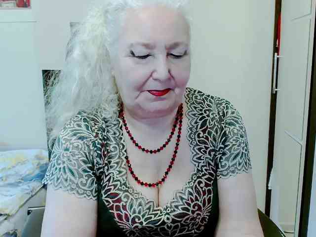 GrannyWants webcam