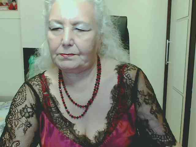 GrannyWants webcam