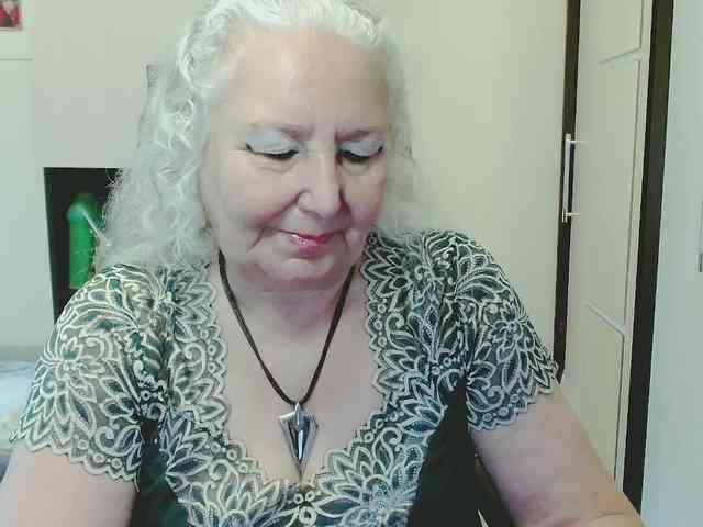 GrannyWants webcam