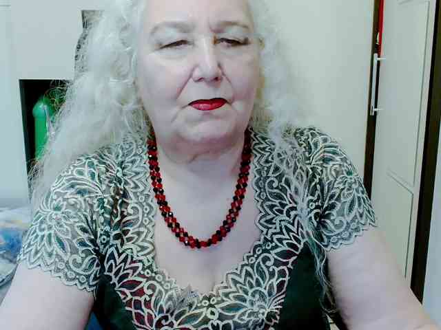 GrannyWants webcam