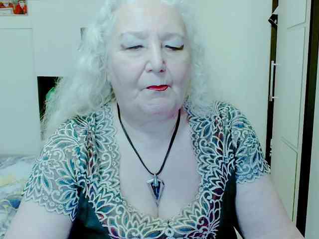 GrannyWants webcam