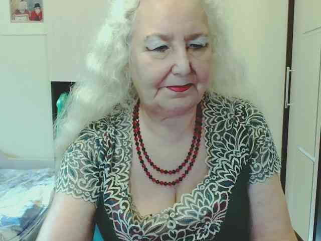 Model: GrannyWants