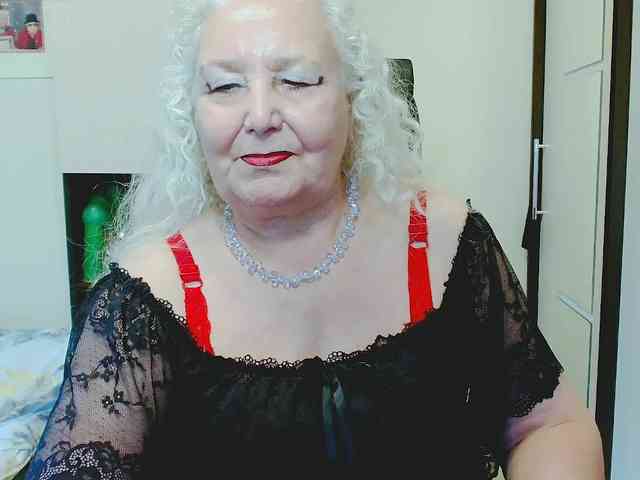 GrannyWants webcam