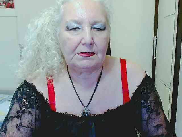 Model: GrannyWants