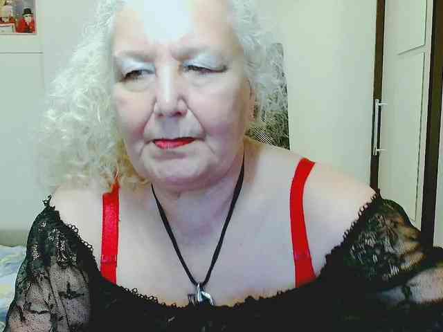 Model: GrannyWants