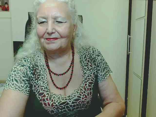 GrannyWants webcam