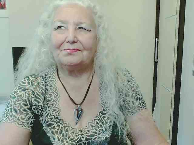 GrannyWants webcam