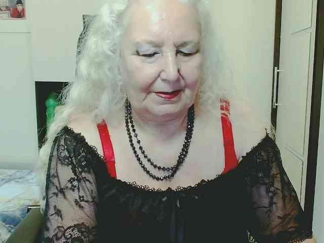 Model: GrannyWants