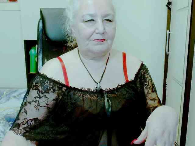 GrannyWants webcam
