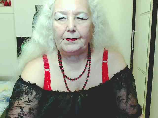Model: GrannyWants