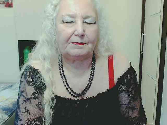 GrannyWants webcam
