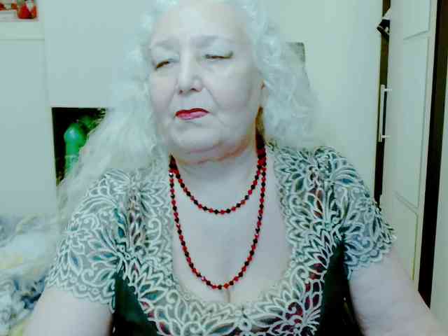 GrannyWants webcam