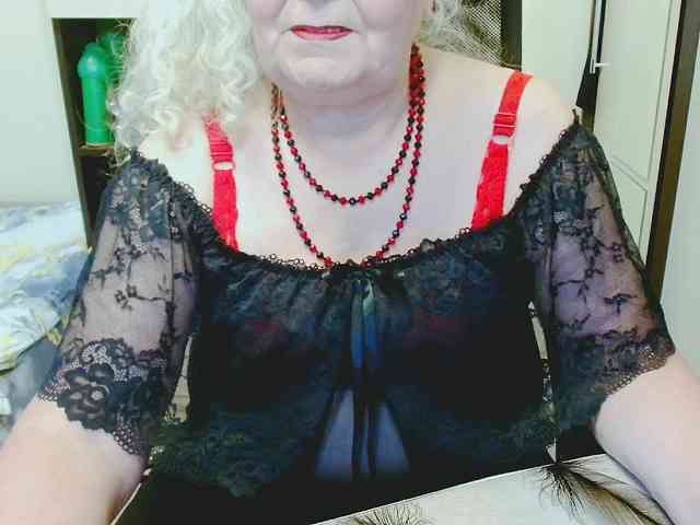 GrannyWants webcam