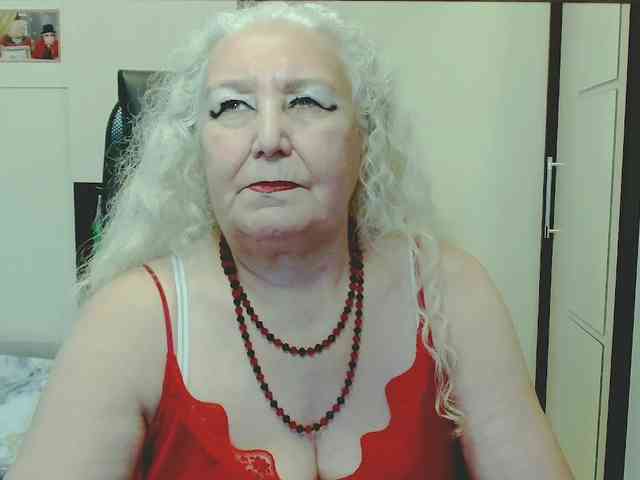 GrannyWants webcam