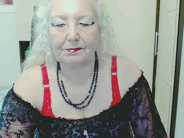 GrannyWants webcam