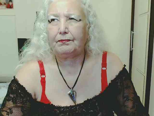 Model: GrannyWants