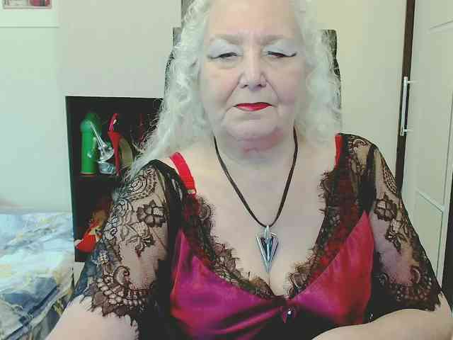GrannyWants webcam