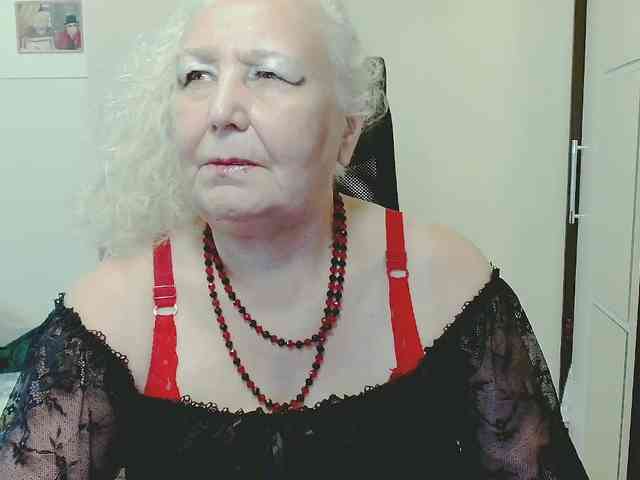 Model: GrannyWants