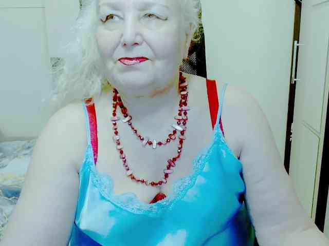 GrannyWants webcam