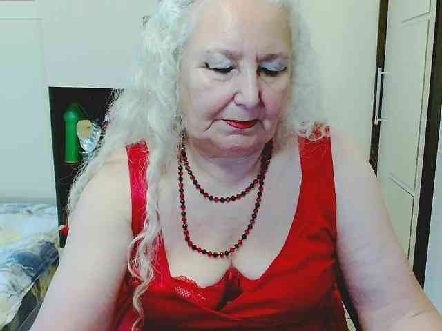 GrannyWants webcam