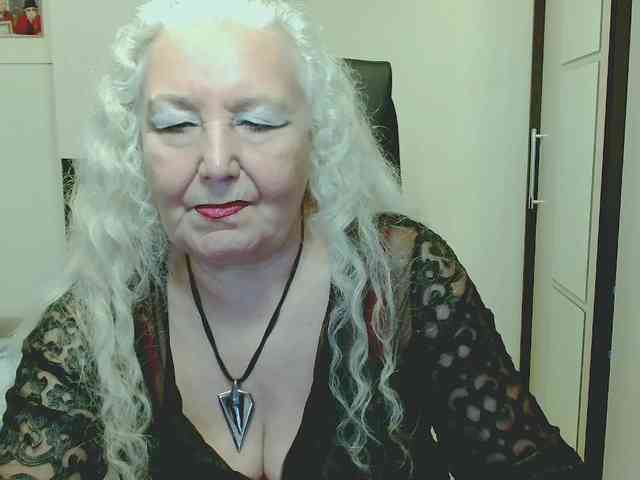 GrannyWants webcam
