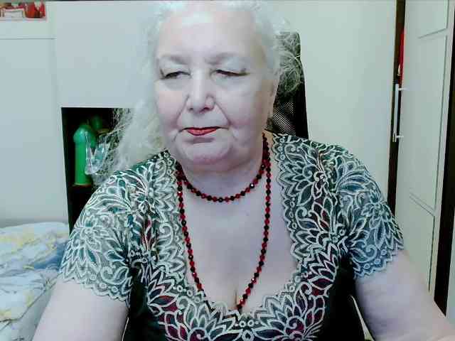 Model: GrannyWants