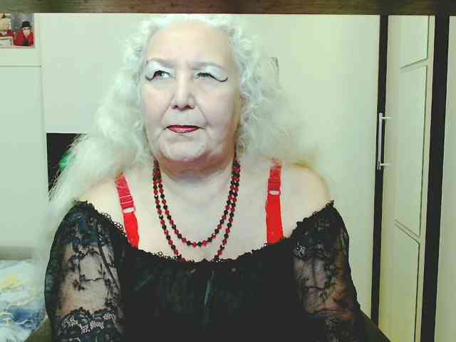 Model: GrannyWants