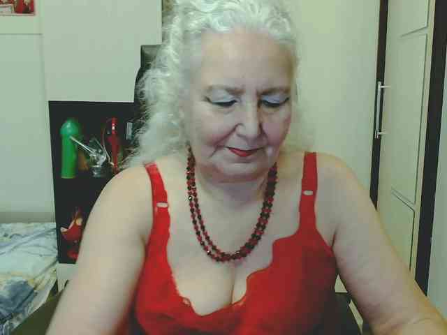 GrannyWants webcam